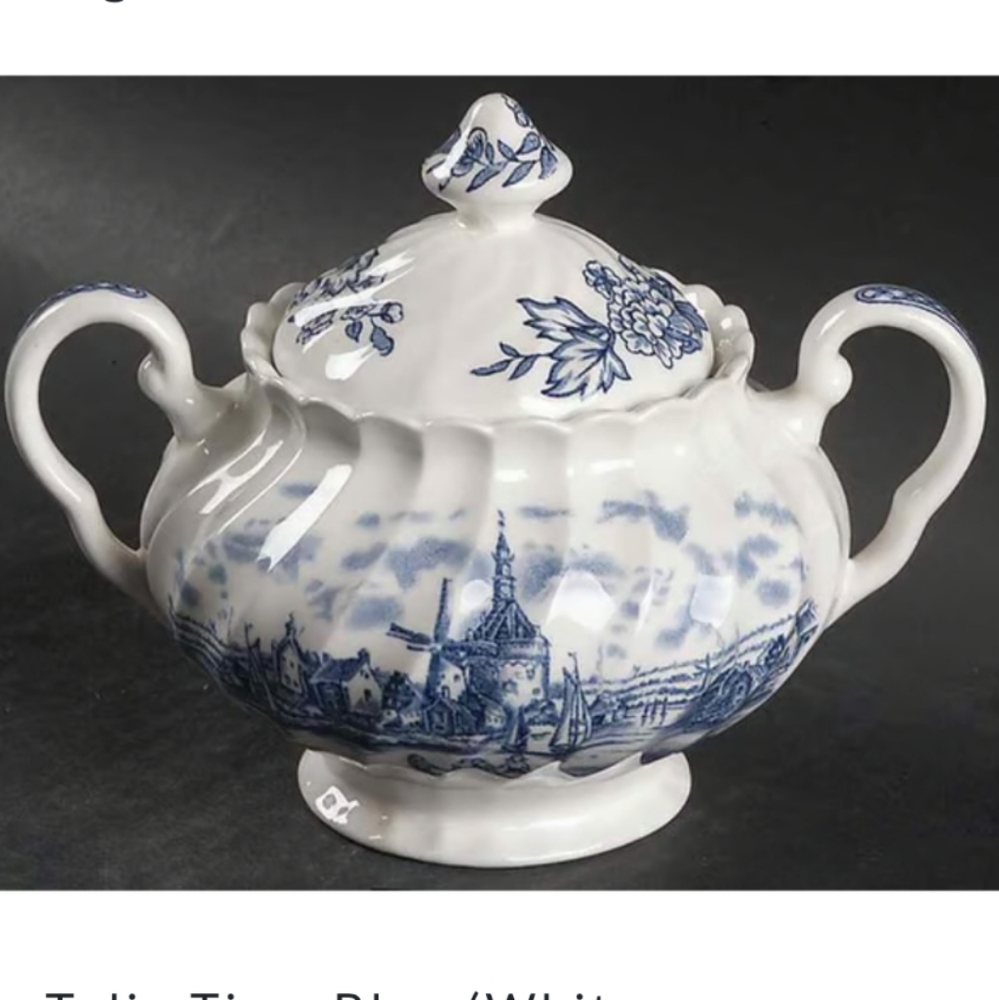 Johnson Brothers Tulip Time Blue and White Ceramic Sugar Bowl